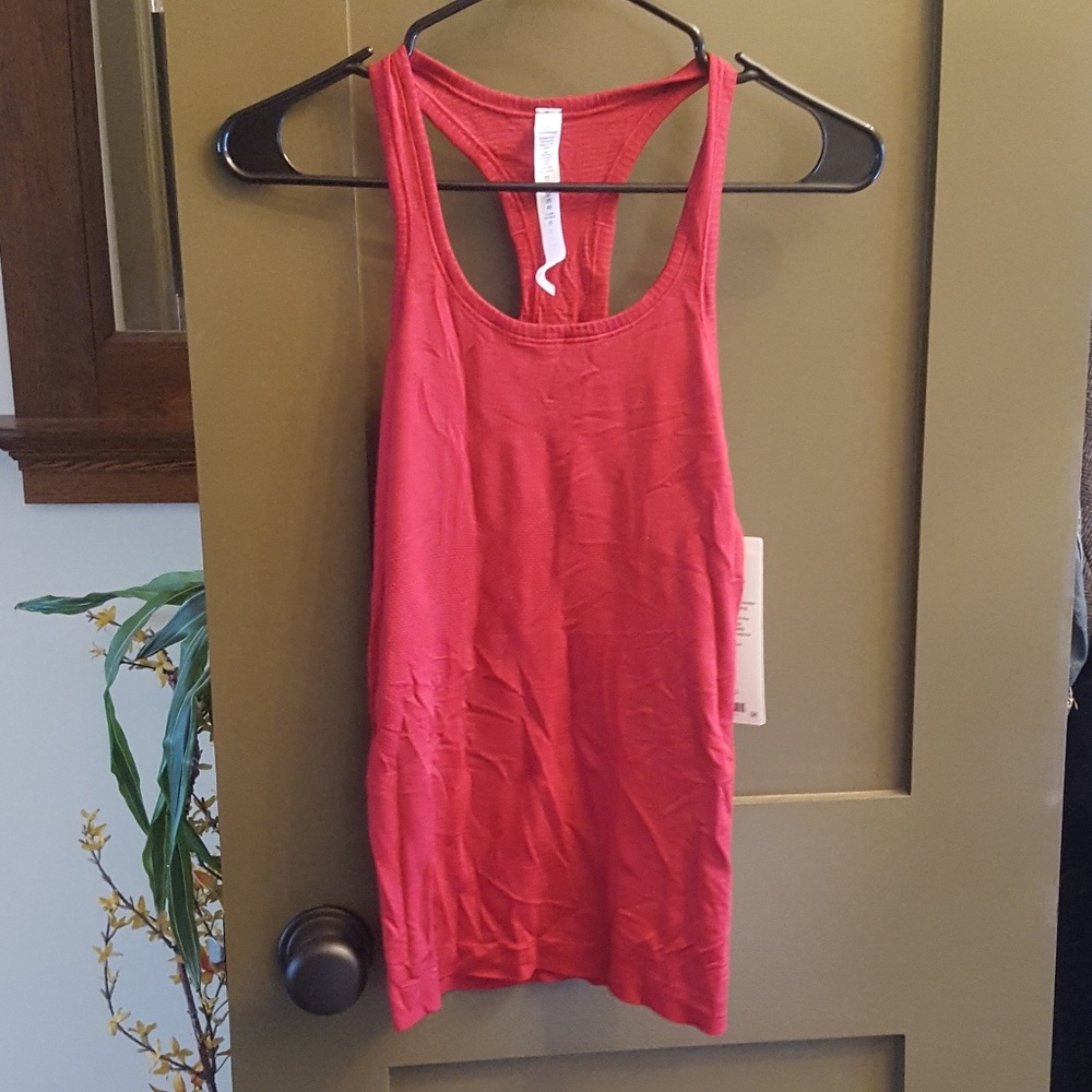 NWT Lululemon Swiftly Tech Racerback Tank | 2